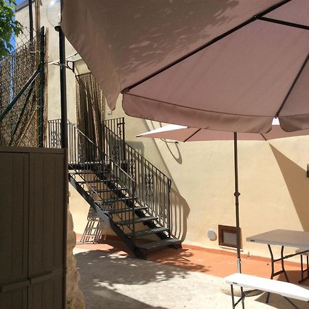 Da Sciuri Case Vacanza Barisciano Exterior foto